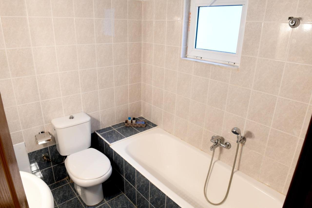 Papi'S Free Parking Apartments 2 - 2 Bedroom อเล็กซานโดรโพลิส ภายนอก รูปภาพ