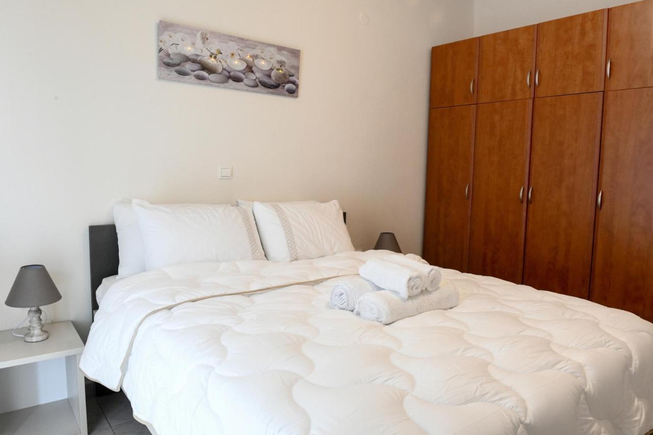 Papi'S Free Parking Apartments 2 - 2 Bedroom อเล็กซานโดรโพลิส ภายนอก รูปภาพ