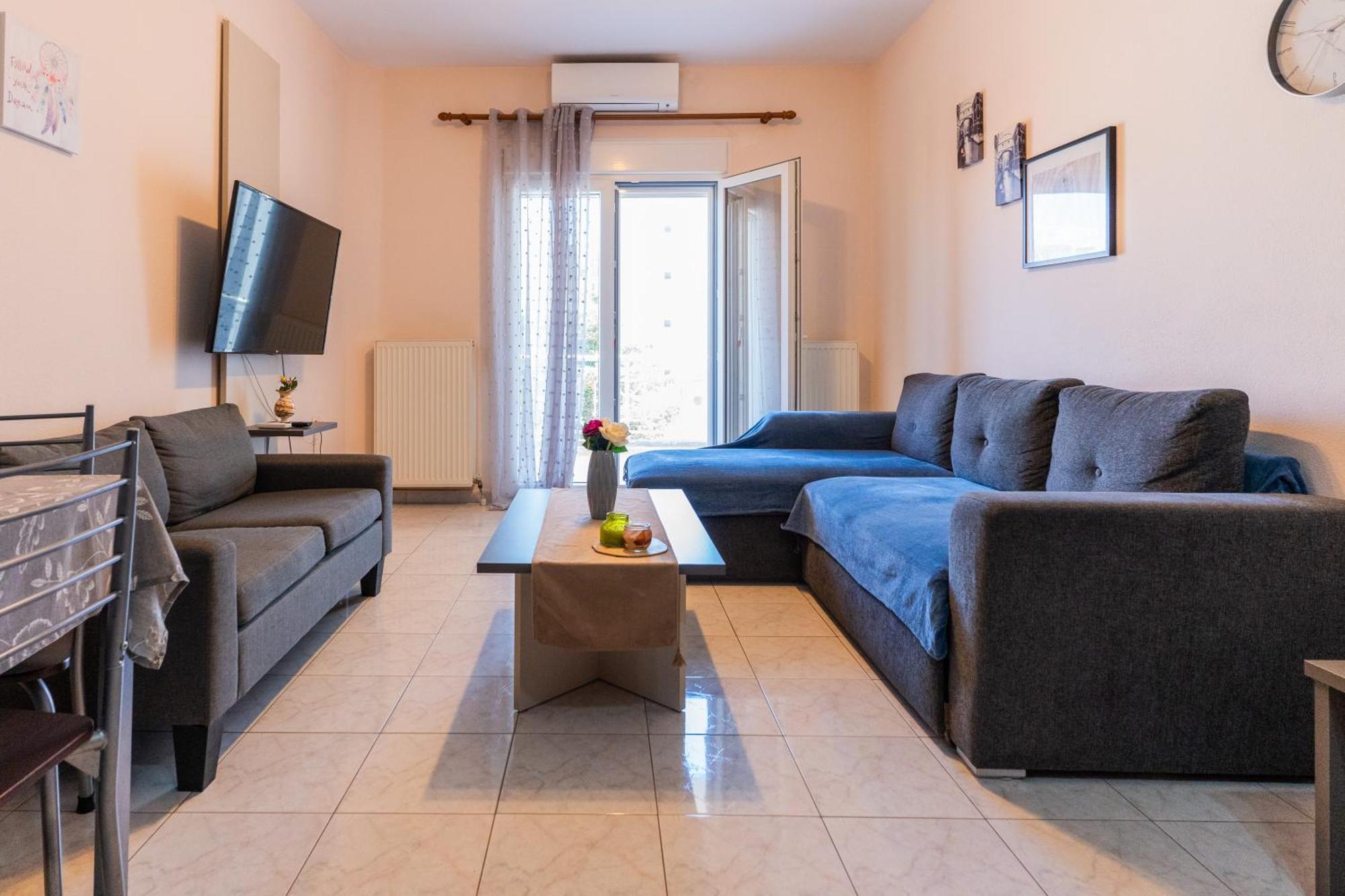 Papi'S Free Parking Apartments 2 - 2 Bedroom อเล็กซานโดรโพลิส ภายนอก รูปภาพ