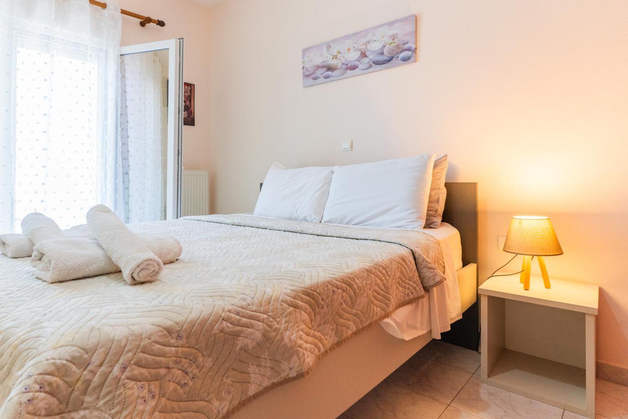 Papi'S Free Parking Apartments 2 - 2 Bedroom อเล็กซานโดรโพลิส ภายนอก รูปภาพ